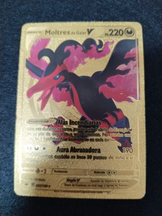 Carta Pokémon Moltres de Galar V