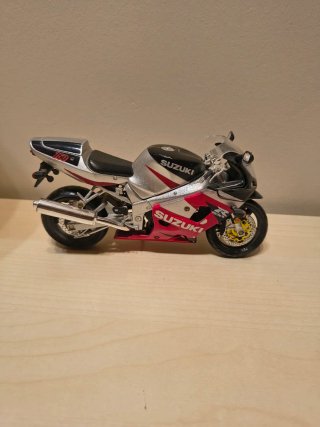 Modellino Moto Suzuki GSX-R 750