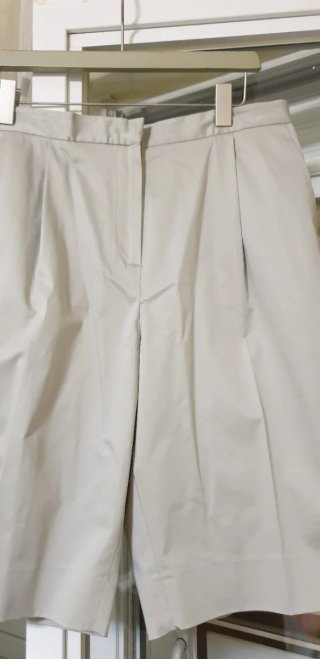 Bermuda Massimo Dutti Beige Talla 42