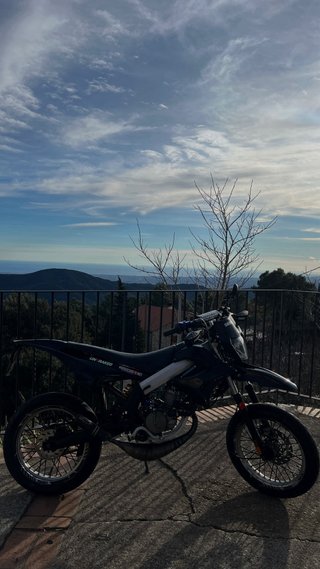 Derbi Senda x-trem Supermotard Negra