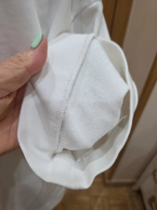 Jersey blanco nuevo talla 44 46 es flojo