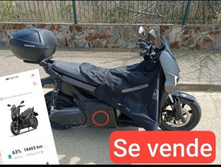 Moto Seat Eléctrica Negra