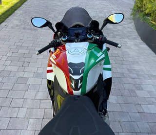 Ducati Panigale V4S Mood Tricolore