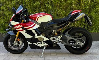 Ducati Panigale V4S Mood Tricolore