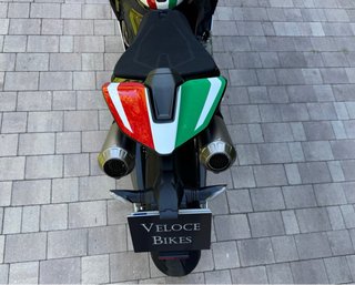 Ducati Panigale V4S Mood Tricolore