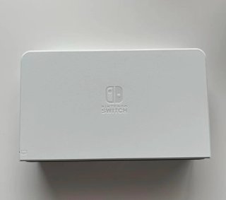 Nintendo Switch OLED Bianca e Nera