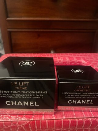 Botes vacíos Chanel Le Lift Crème