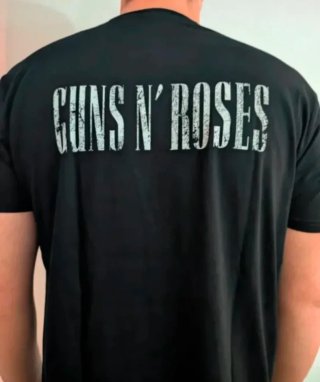 CAMISETA NEGRA - GUNS & ROSES - XL y más...