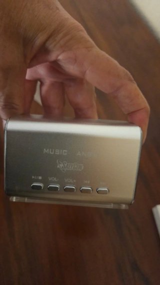 Mini altavoz Bluetooth Saticom gris