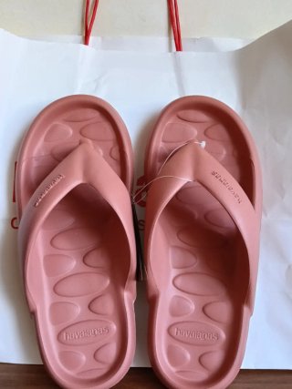 Ciabatte Havaianas e Scarpe XTI