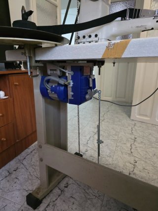 Máquina de coser TAKING TK-335