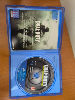 Call of Duty Infinite Warfare Legacy Edition PS4