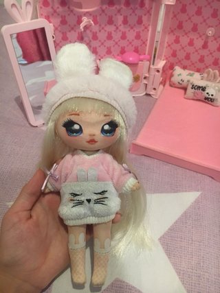 Mochila Conejo con muñeca Na Na Na Surprise!