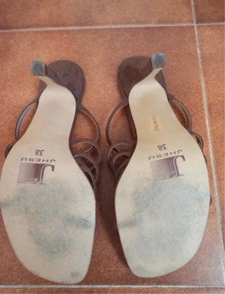 Scarpe col tacco J.L. marroni