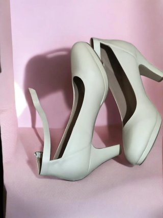 Scarpe con tacco beige comode con plateau