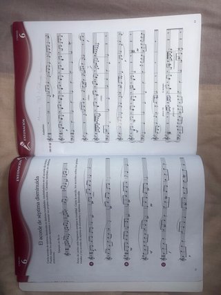 Libro Música y Acción 4B