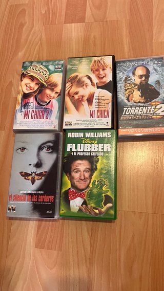 Lote 4 Películas DVD/VHS. LOTE