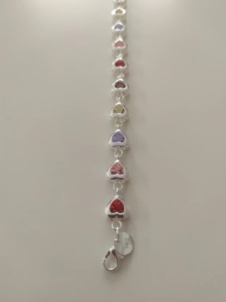 Pulsera Corazones.