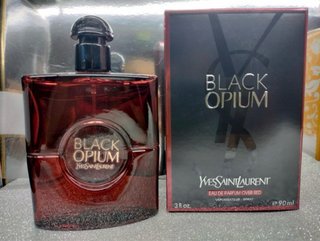 Yves Saint Laurent Black Opium Eau de Parfum Red