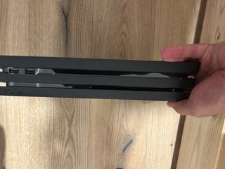 Consola PS4 1TB + 2 Mandos + 5 Juegos