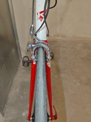 Bicicleta de carretera KINETHIC