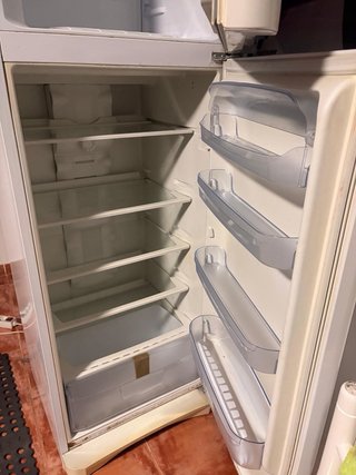 Frigorífico Indesit Total No Frost