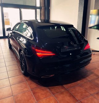 Mercedes-Benz Cla Shooting Brake 180 Amg Line