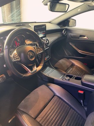 Mercedes-Benz Cla Shooting Brake 180 Amg Line