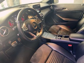 Mercedes-Benz Cla Shooting Brake 180 Amg Line