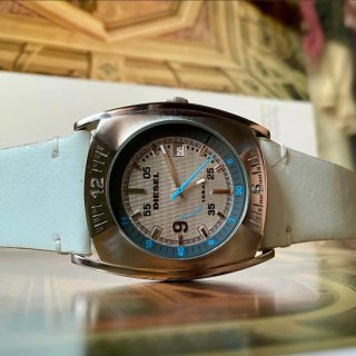 Reloj Diesel Blanco y Acero Unisex