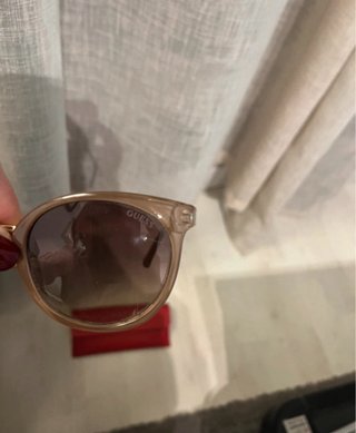 Gafas de sol Guess marrones