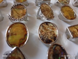 Lote de anillos con piedras