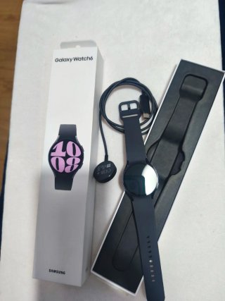 Samsung Galaxy Watch 6 + Accesorios