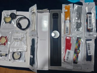 Samsung Galaxy Watch 6 + Accesorios