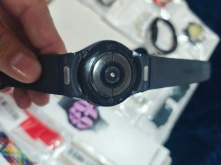 Samsung Galaxy Watch 6 + Accesorios