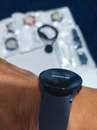 Samsung Galaxy Watch 6 + Accesorios