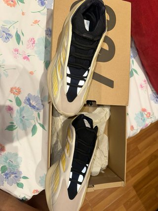 Adidas Yeezy 700 V3 Safflower (ORIGINALES)