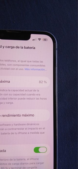iPhone 14 Blu con schermo rotto