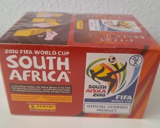 Caja original Panini Sudáfrica 2010 - 100 Sobres
