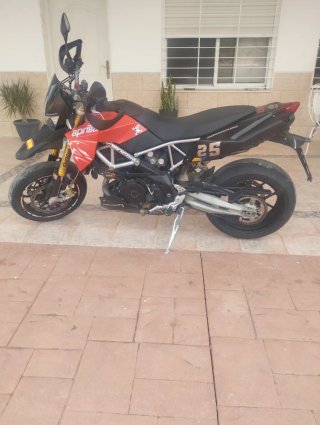 Aprilia Dorsoduro 750 ABS Supermotard