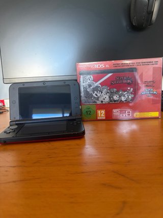 Nintendo 3DS XL Smash Bros Rosso