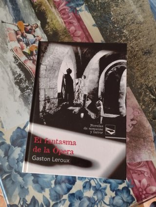 Novelas de suspense y terror 10 TOMOS