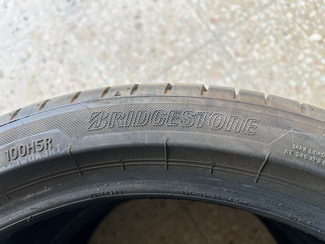 225/40/18 Bridgestone Turanza 6