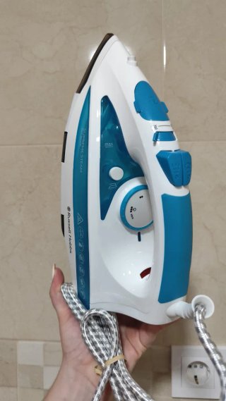 Plancha Russell Hobbs Supreme Steam Pro