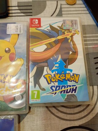 Lotto giochi Nintendo Switch Pokémon e Mario
