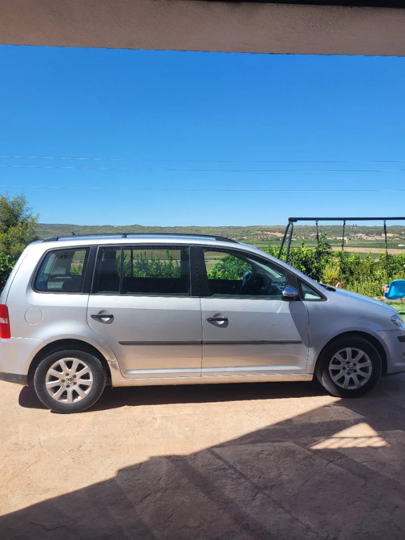 Volkswagen Touran 1.9 TDI Edition Bluemotion 2010, foto 6