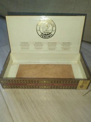 Scatola di sigari Peñamil Oro