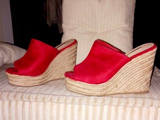 Sandalias de cuña rojas