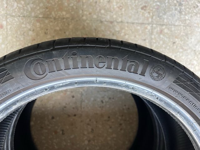 225/40/18 Continental ContiSportContact 5 MO