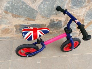 Bicicleta equilibrio Moltó infantil